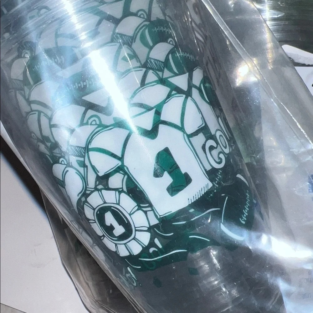 NWT 128pc Clear ultra green & blue/yellow 16oz Plastic football team Cups